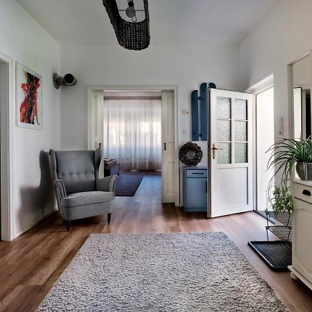 Tilda & Toni Ferienhaus Villa Oslip ภายนอก รูปภาพ