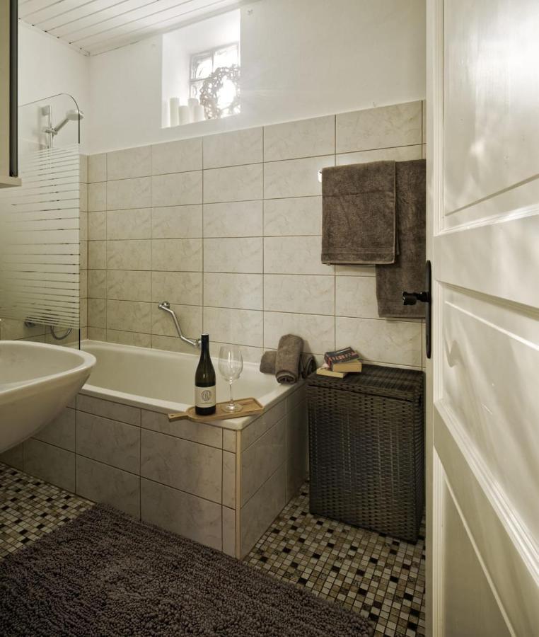 Tilda & Toni Ferienhaus Villa Oslip ภายนอก รูปภาพ