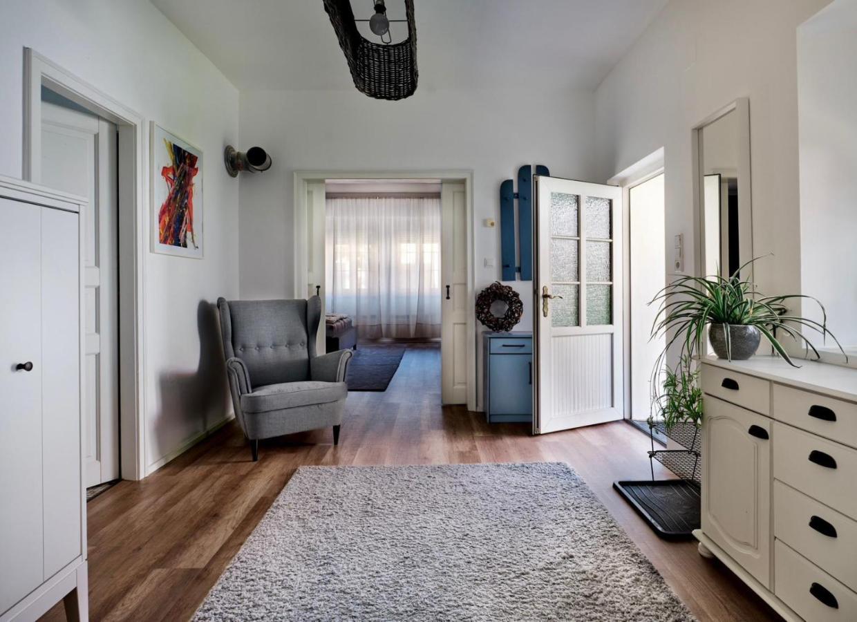 Tilda & Toni Ferienhaus Villa Oslip ภายนอก รูปภาพ