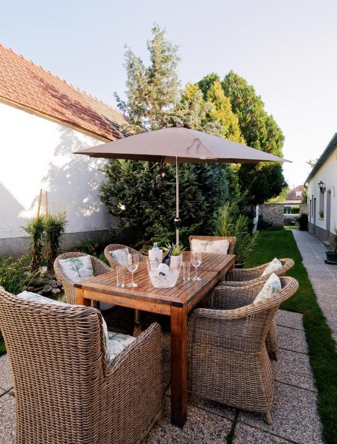 Tilda & Toni Ferienhaus Villa Oslip ภายนอก รูปภาพ